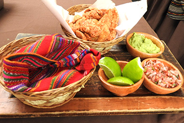 Chicharrones y Carnitas