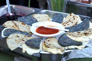 Tortillas con queso derretido